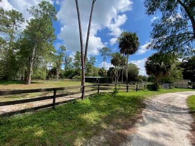 2141 B Road, Loxahatchee Groves, FL 33470