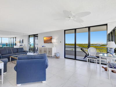 5550 N Ocean Drive, Singer Island, FL 33404