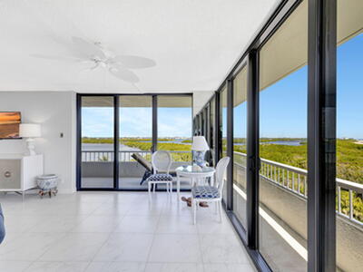 5550 N Ocean Drive, Singer Island, FL 33404