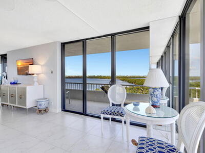 5550 N Ocean Drive, Singer Island, FL 33404