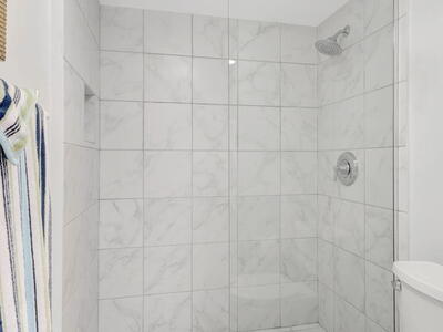 5550 N Ocean Drive, Singer Island, FL 33404