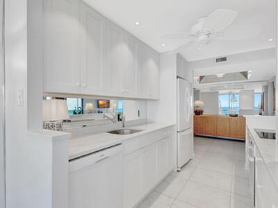 5550 N Ocean Drive, Singer Island, FL 33404