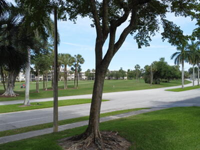 147 Deer Creek Boulevard, Deerfield Beach, FL 33442