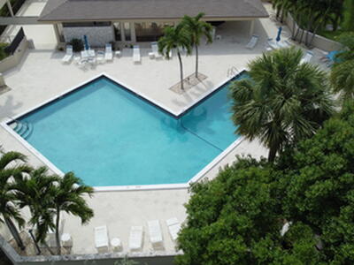 297 Deer Creek Boulevard, Deerfield Beach, FL 33442