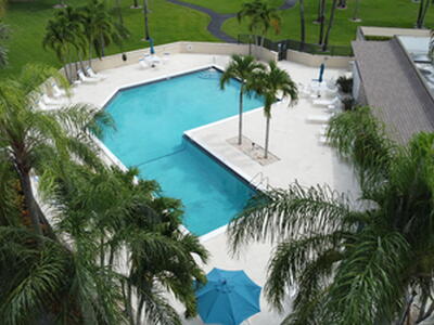 297 Deer Creek Boulevard, Deerfield Beach, FL 33442