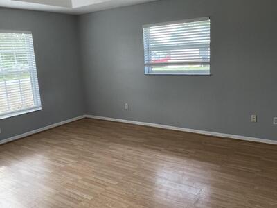 145 SW Hawthorne Circle, Port Saint Lucie, FL 34953