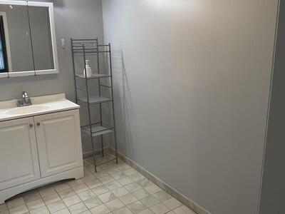 145 SW Hawthorne Circle, Port Saint Lucie, FL 34953