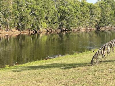 145 SW Hawthorne Circle, Port Saint Lucie, FL 34953