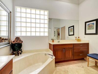 6579 Pavone Street, Lake Worth, FL 33467