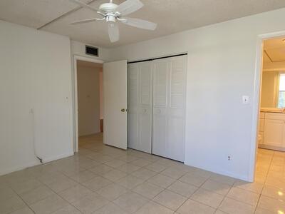 11 Royal Palm Way, Boca Raton, FL 33432