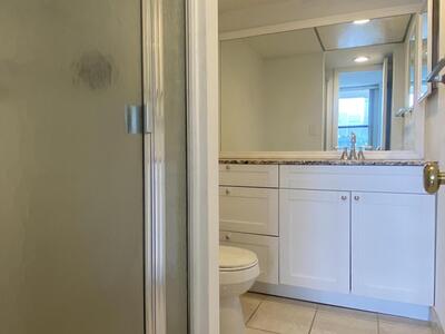 11 Royal Palm Way, Boca Raton, FL 33432