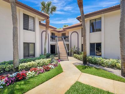 5151 W Club Circle