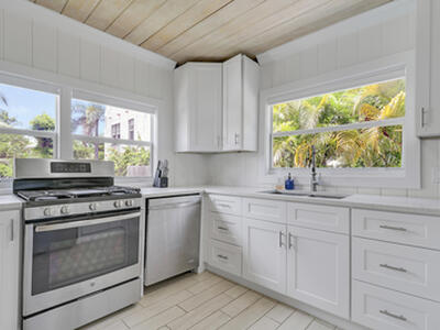 518 33rd Street, West Palm Beach, FL 33407