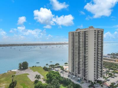 5600 N Flagler Drive