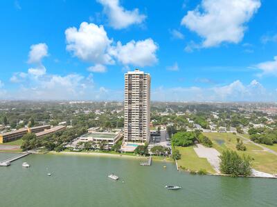 5600 N Flagler Drive, West Palm Beach, FL 33407