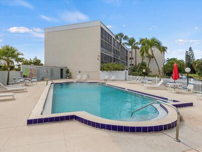 300 Waterway Drive Drive S, Lantana, FL 33462