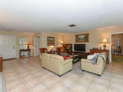 493 Forestview Drive, Atlantis, FL 33462