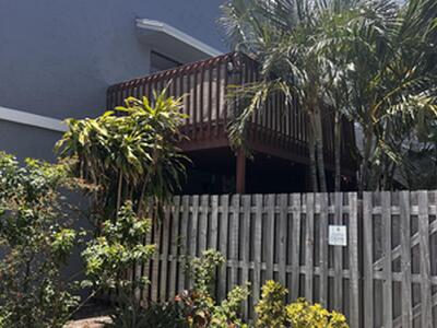 14 Crossings Circle, Boynton Beach, FL 33435