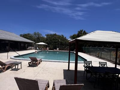 14 Crossings Circle, Boynton Beach, FL 33435