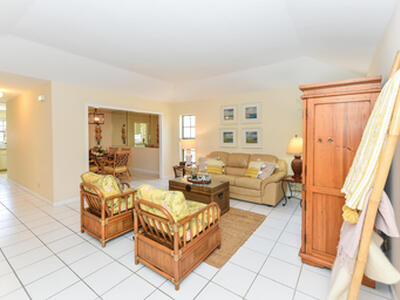 1475 Via Miguel, Jupiter, FL 33477