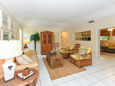1475 Via Miguel, Jupiter, FL 33477