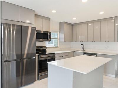 369 Saxony H, Delray Beach, FL 33446