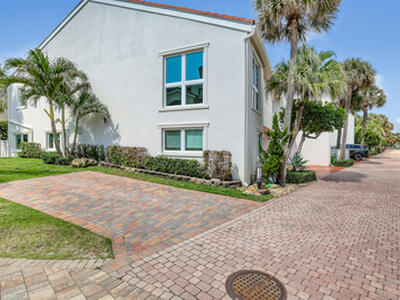 220 Celestial Way, Juno Beach, FL 33408