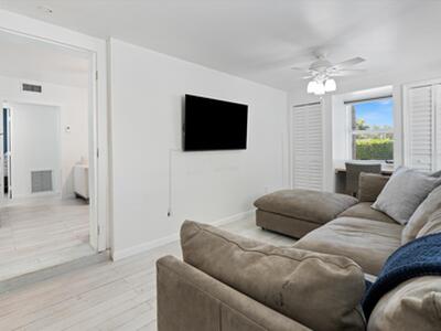 543 NE 3rd Avenue, Delray Beach, FL 33444