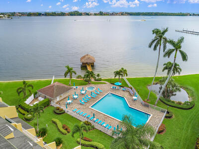 155 N Lakeshore Drive