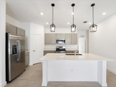 6331 NW Windwood Way, Port Saint Lucie, FL 34987