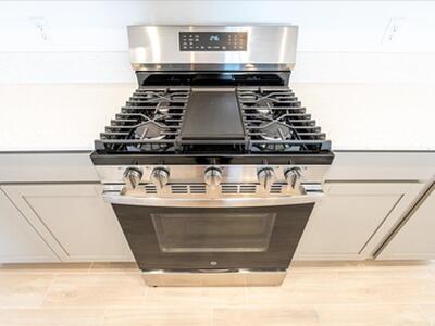 6331 NW Windwood Way, Port Saint Lucie, FL 34987