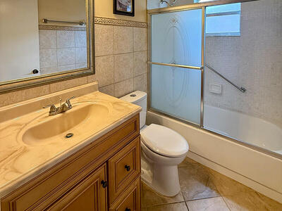 380 Piedmont H, Delray Beach, FL 33484