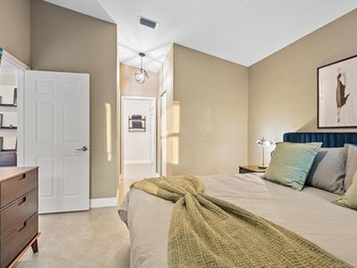 15129 Harriet Avenue, Jupiter, FL 33458