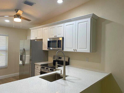 5085 Bottlebrush Street, Delray Beach, FL 33484