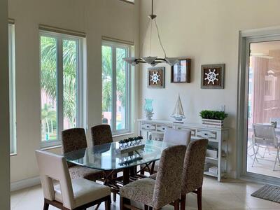 100 SE 5th Ph17 Avenue SE, Boca Raton, FL 33432
