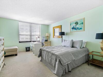 5480 N Ocean Drive, Singer Island, FL 33404