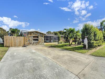 714 NW 7th Street, Boynton Beach, FL 33426
