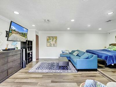 714 NW 7th Street, Boynton Beach, FL 33426