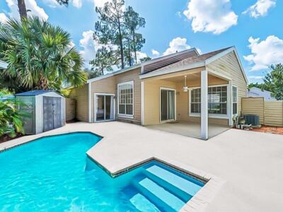 1050 Aviary Road, Wellington, FL 33414