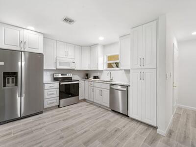 717 S Us Highway 1, Jupiter, FL 33477