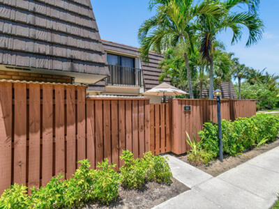 1918 19th Court, Jupiter, FL 33477