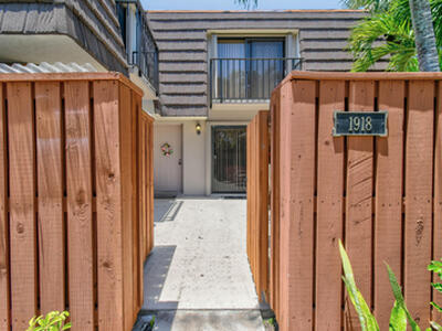 1918 19th Court, Jupiter, FL 33477