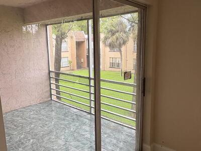 4211 NW 19th Street, Lauderhill, FL 33313