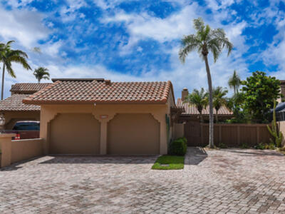 6548 Patio Lane, Boca Raton, FL 33433