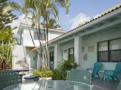 381 SE 20th Avenue, Deerfield Beach, FL 33441