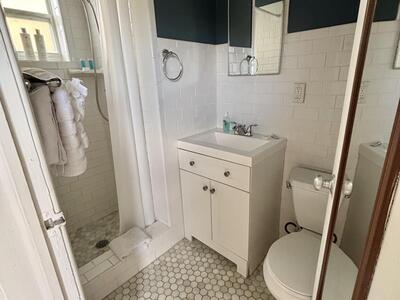 381 SE 20th Avenue, Deerfield Beach, FL 33441