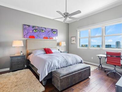 2640 Lake Shore Drive, Riviera Beach, FL 33404