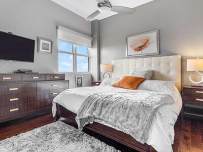 2640 Lake Shore Drive, Riviera Beach, FL 33404