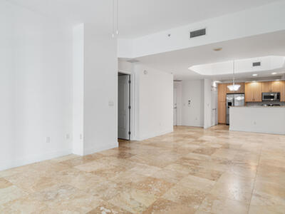 801 S Olive Avenue