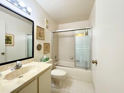 8279 Summerbreeze Lane, Boca Raton, FL 33496